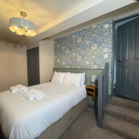 The Cross Scythes Hotel Sheffield Exterior photo